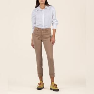 Kut from the Kloth Amy Crop Straight Leg Pants Cappuccino Tan Beige NWT Size 0